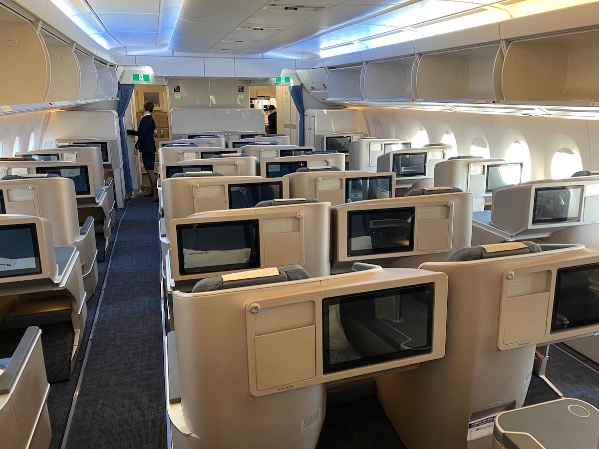 Philippine Airlines A350 Business Class, Front Desk Table Philippines Airlines