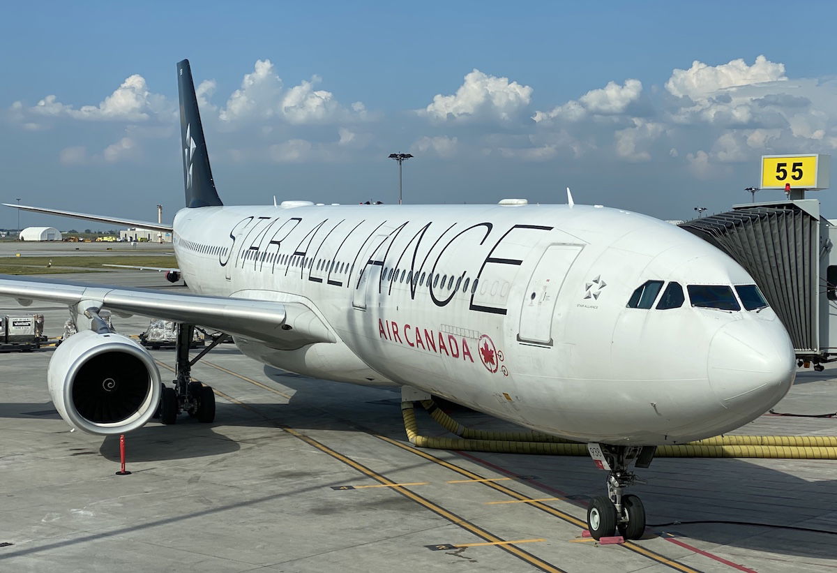 Star alliance gold store air canada baggage