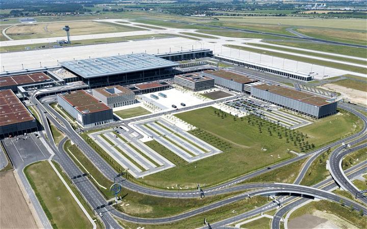 FINALLY: New Berlin Brandenburg Airport Opens - One Mile at a Time