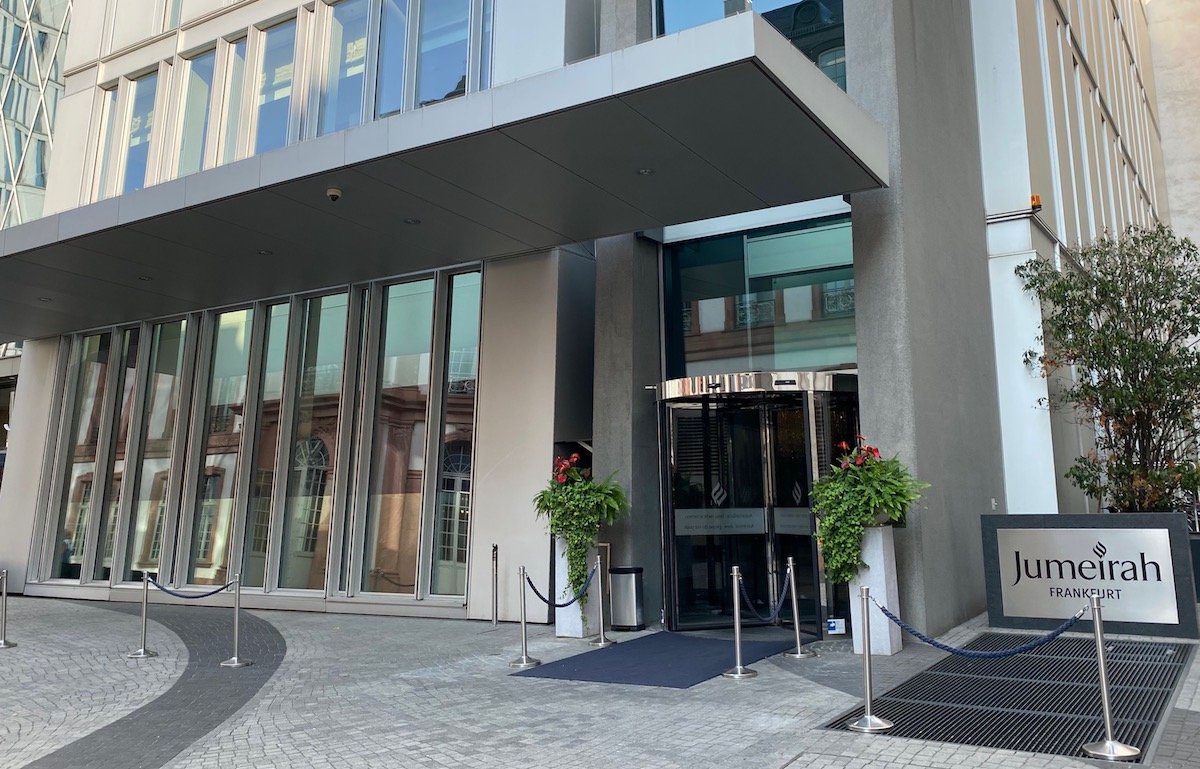 Review: Jumeirah Hotel Frankfurt - One Mile at a Time