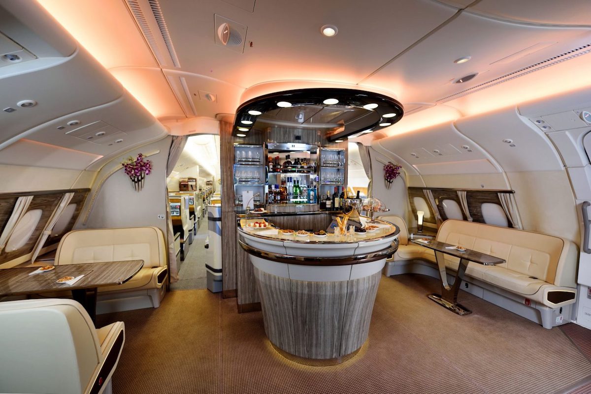 Airbus A380 Emirates Business Class - Image to u