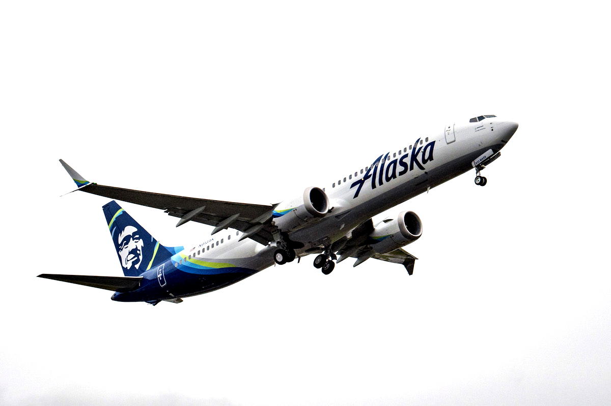 Great Deal Alaska Airlines Winter BOGO Sale One Mile at a Time