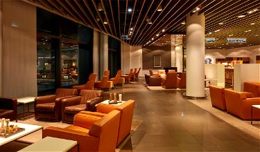 Lufthansa Selling First Class Lounge Access