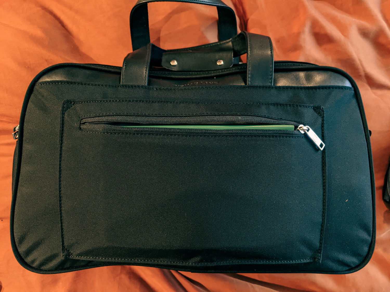 The V4 Bento Bag by Nomad Lane, Personal Item Bag Review