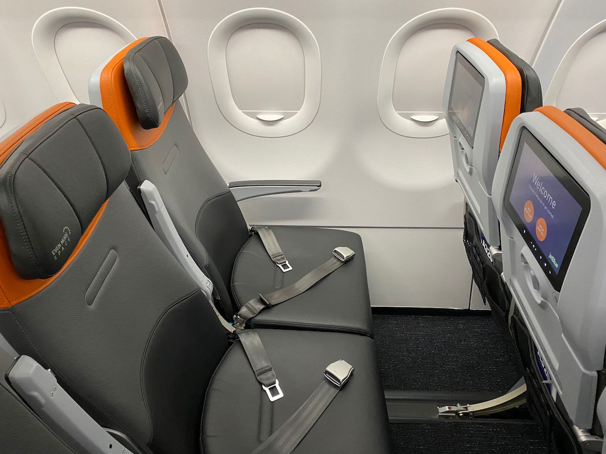 Review JetBlue A320 Even More Space Seats One Mile at a Time