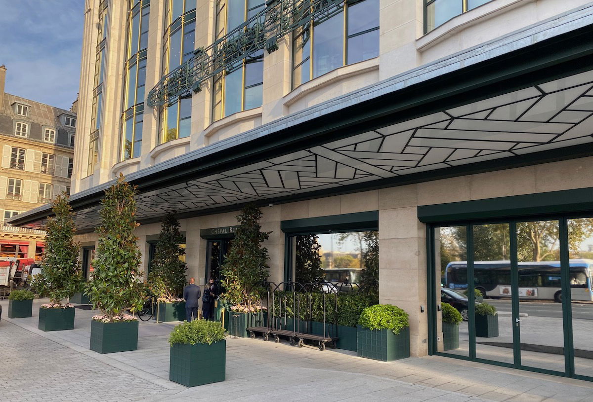 Review: Cheval Blanc Paris