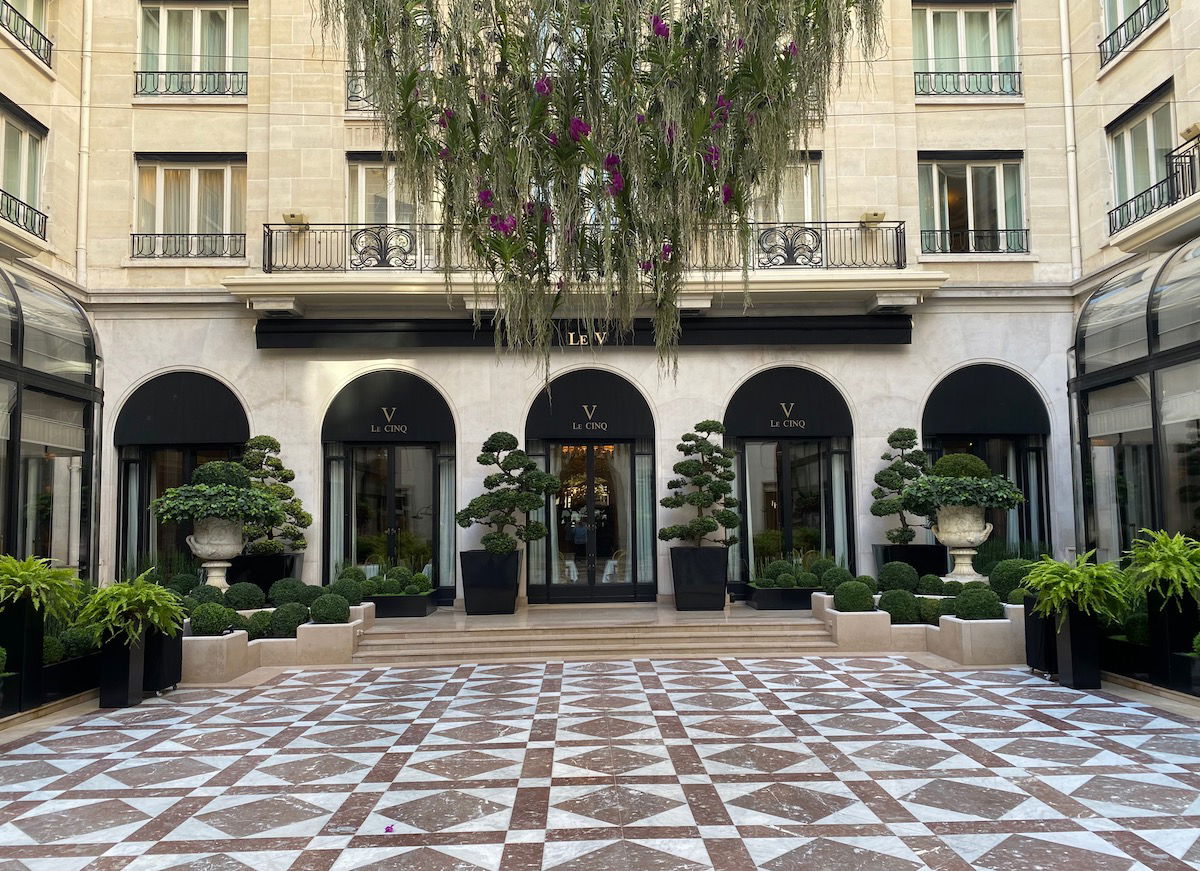 Review of Hotel George V