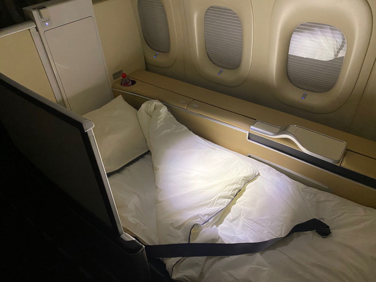 The Difference Between First Class and Business Class