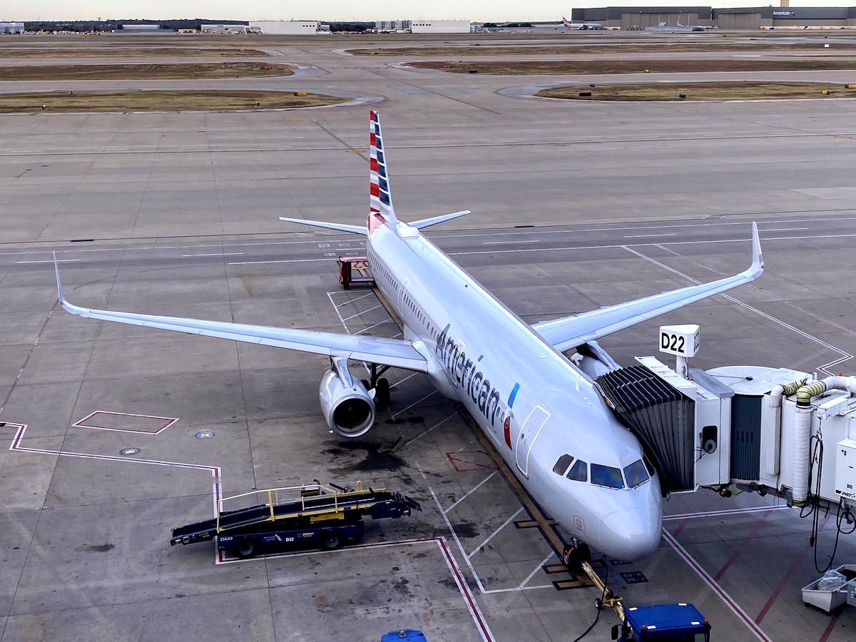 American Airlines Restores 24-Hour Ticket Holds