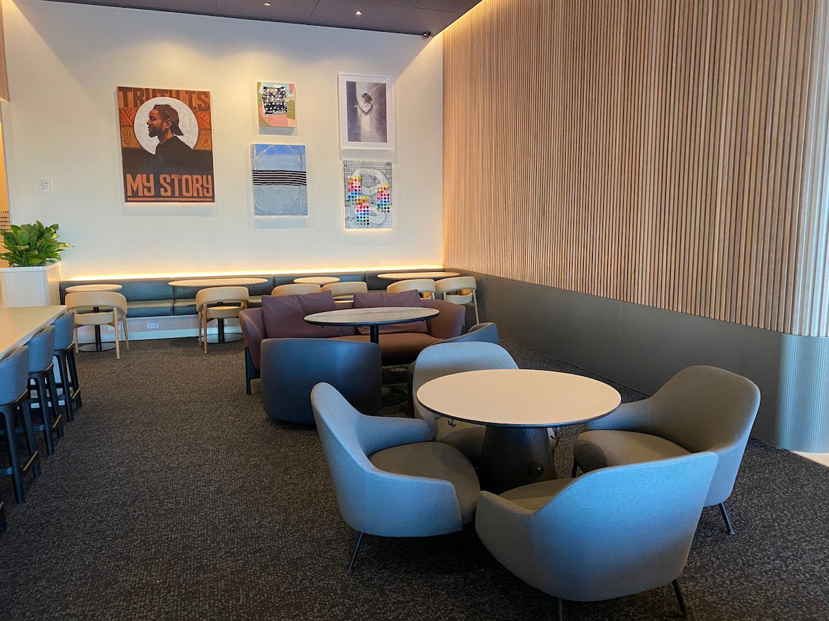 Capital One Lounge at Dallas Fort Worth Int'l Airport [Review]