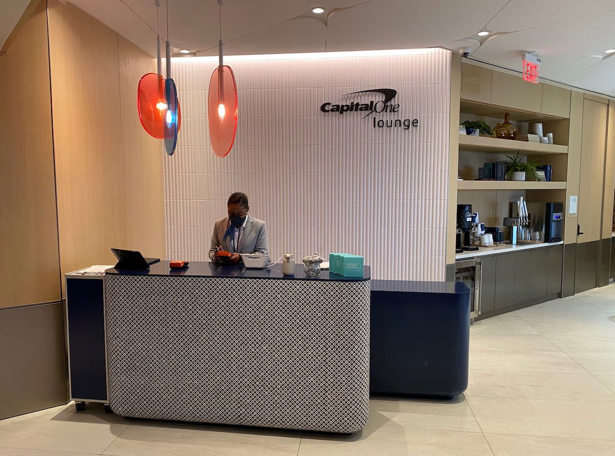 Capital One Lounge at Dallas Fort Worth Int'l Airport [Review]