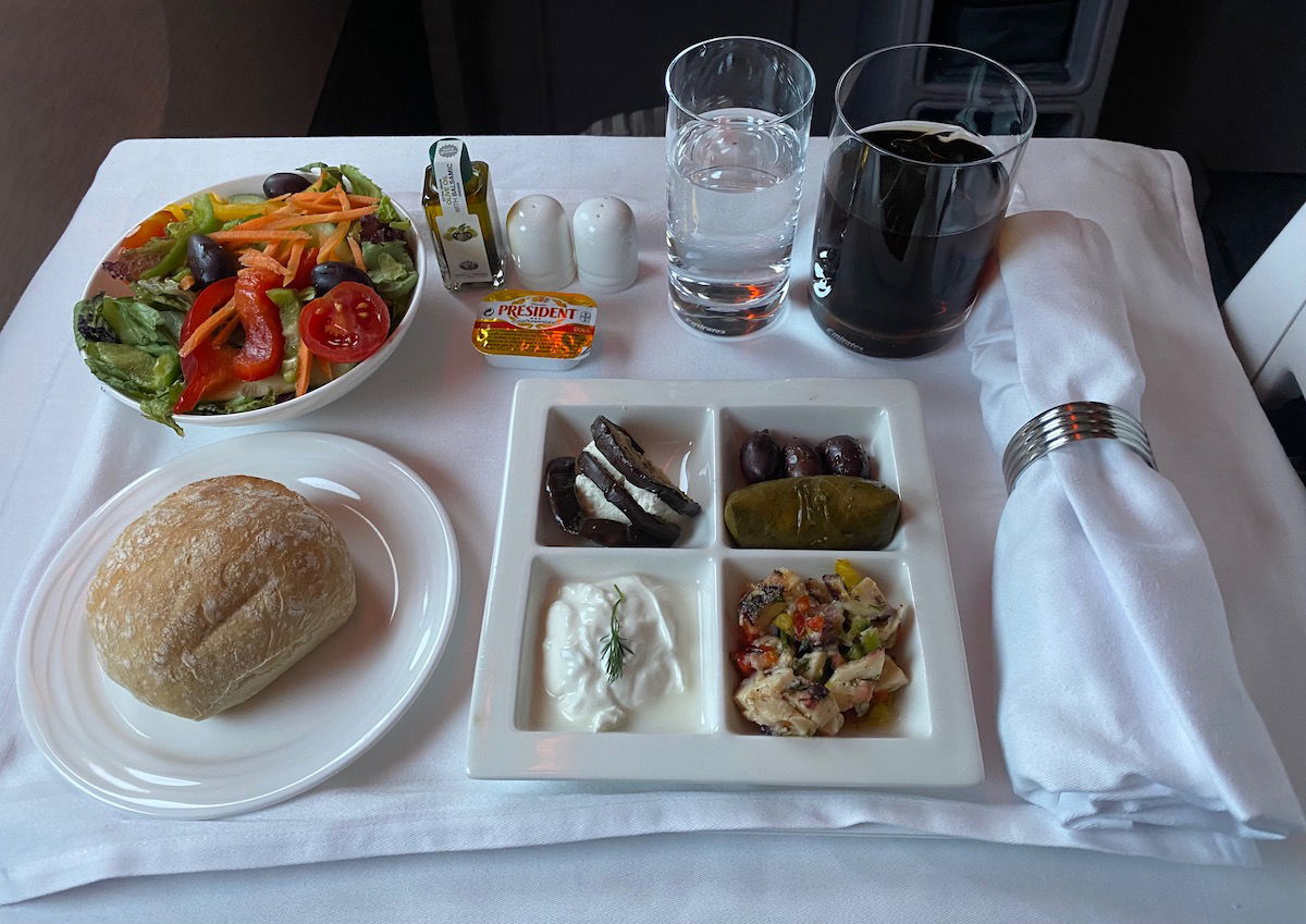 Review Emirates Disappointing 777 Business Class One Mile At A Time 7172