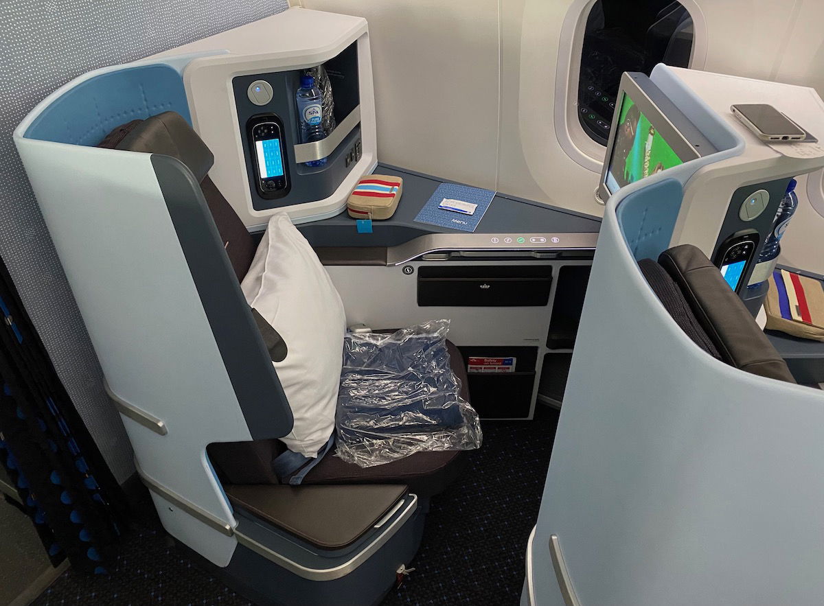 Review: KLM Business Class Boeing 787-10 - One Mile at a Time