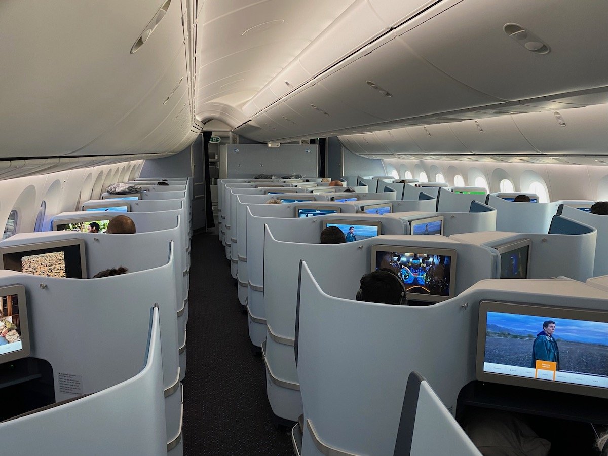 KLM 787 Business Class 35 