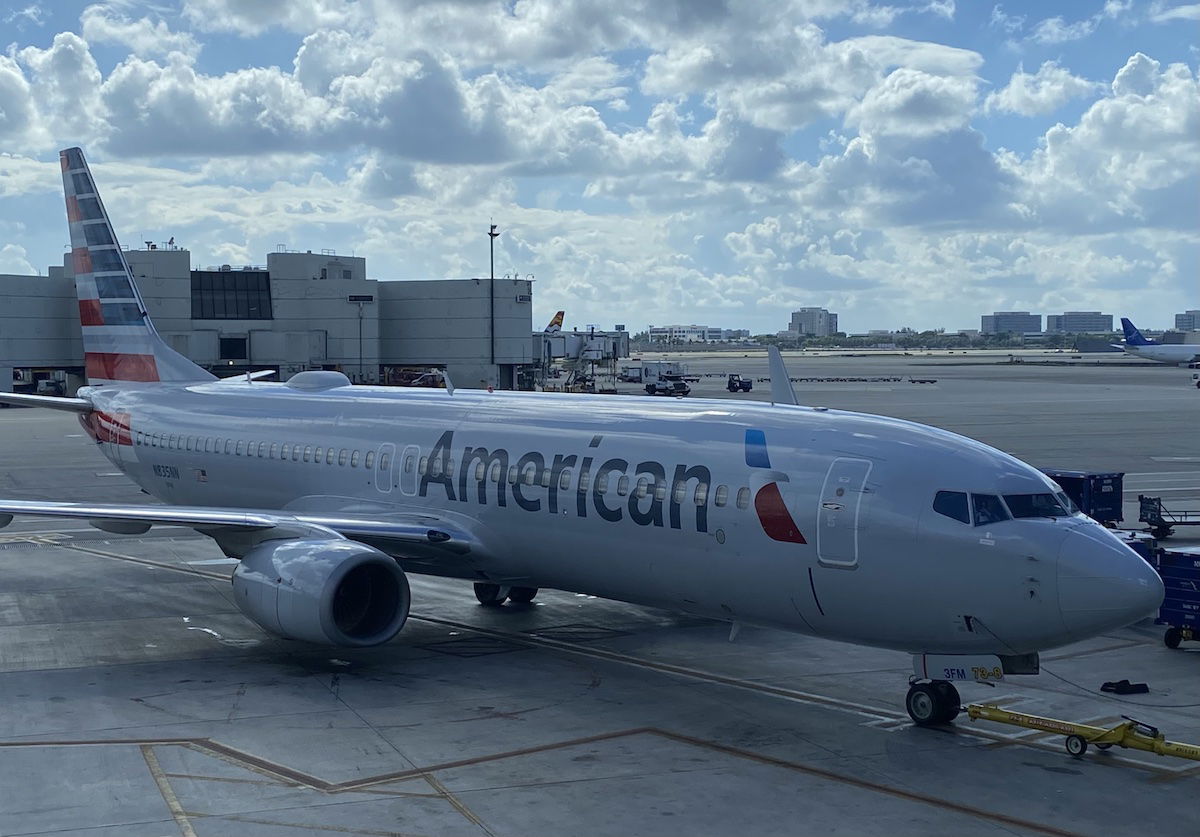 Wi-Fi and connectivity − Travel information − American Airlines