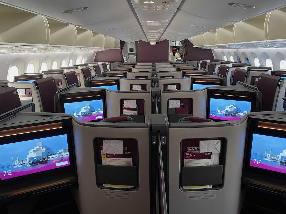 qatar airways first class 787