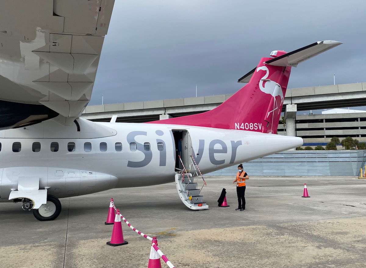 Review Silver Airways ATR42600 Turboprop One Mile at a Time