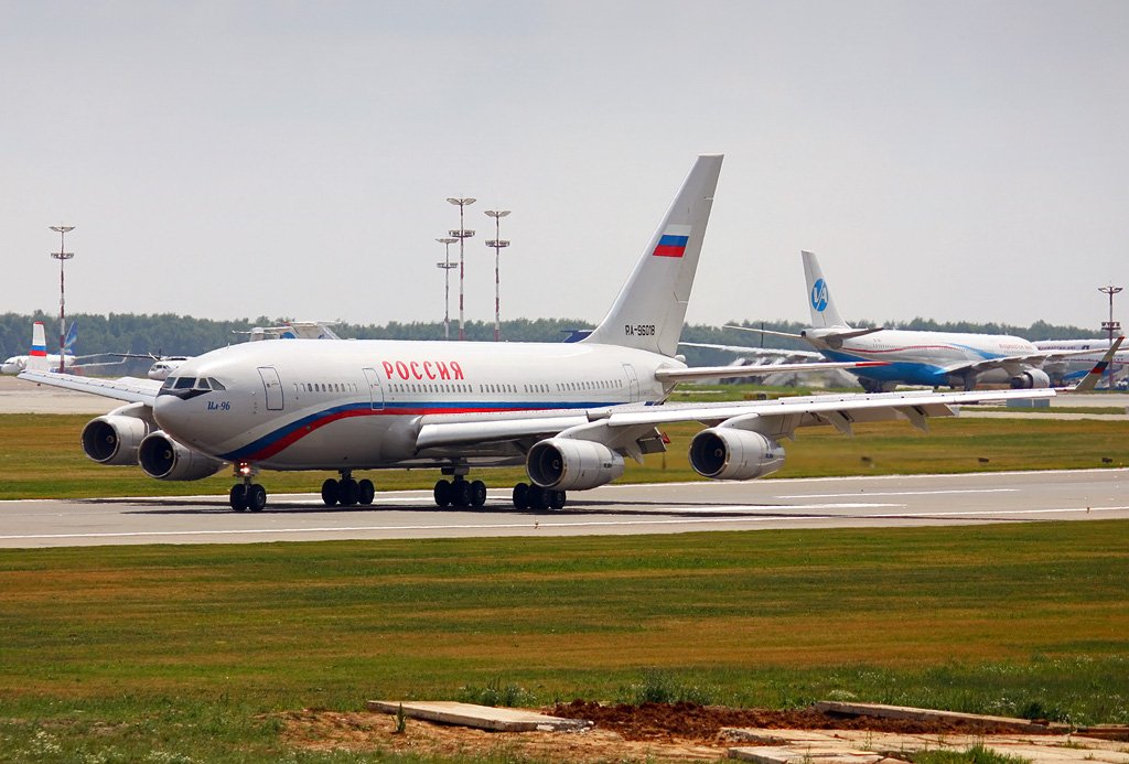 Russian Government Ilyushin Il-96 Flying To Washington
