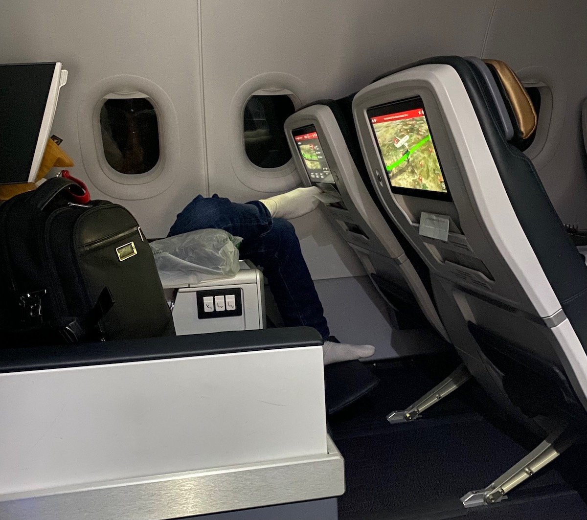 Review Turkish Airlines A321neo Business Class Mct Ist One Mile At