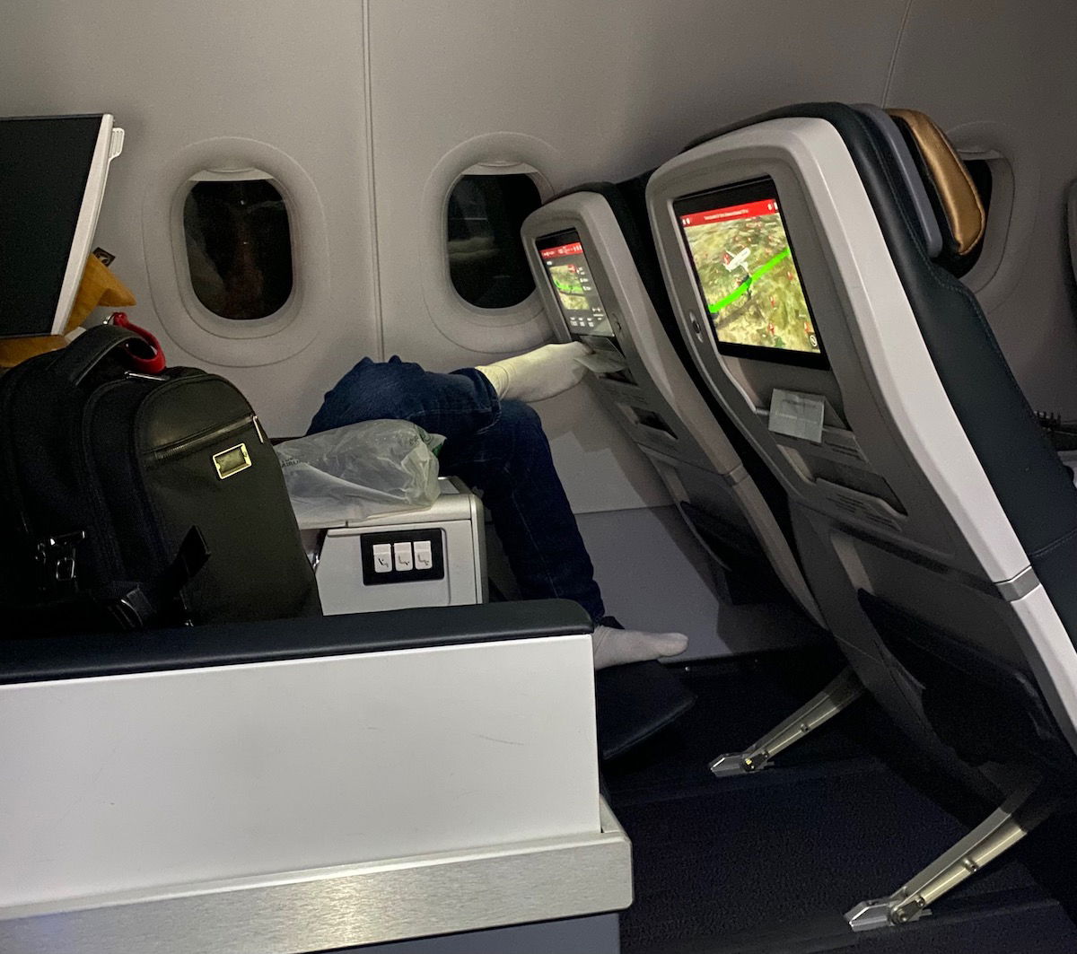 Review: Turkish Airlines A321neo Business Class (MCT-IST) - One