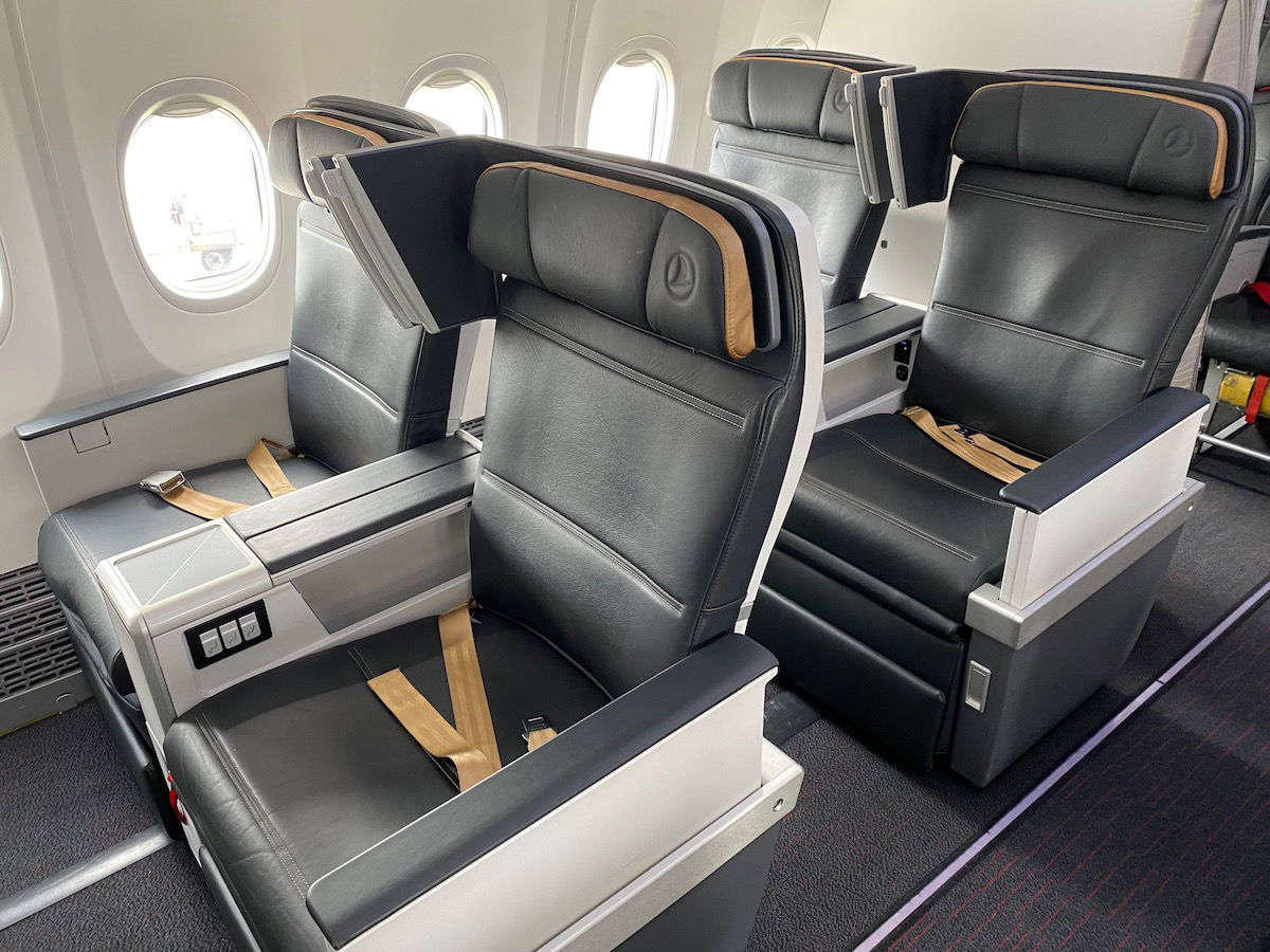 Review Turkish Airlines 737 MAX Business Class IST CPH TrueViralNews