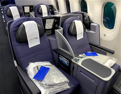 Review: United Airlines 737 MAX 9 First Class (ORD-BOS) - One Mile at a Time