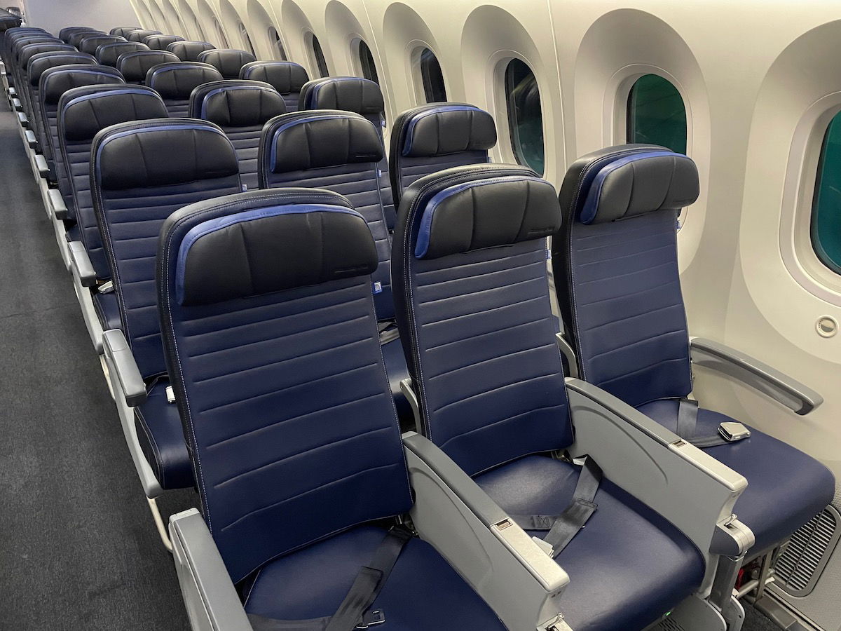 Guide To United Airlines Economy Plus: Is It Worth It? - One Mile at a Time