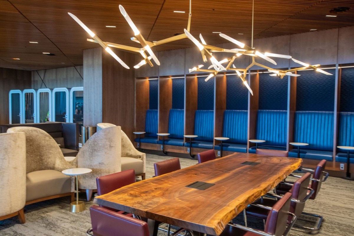 Delta Opens Gorgeous New Skyclub At Lax One Mile At A Time 3743