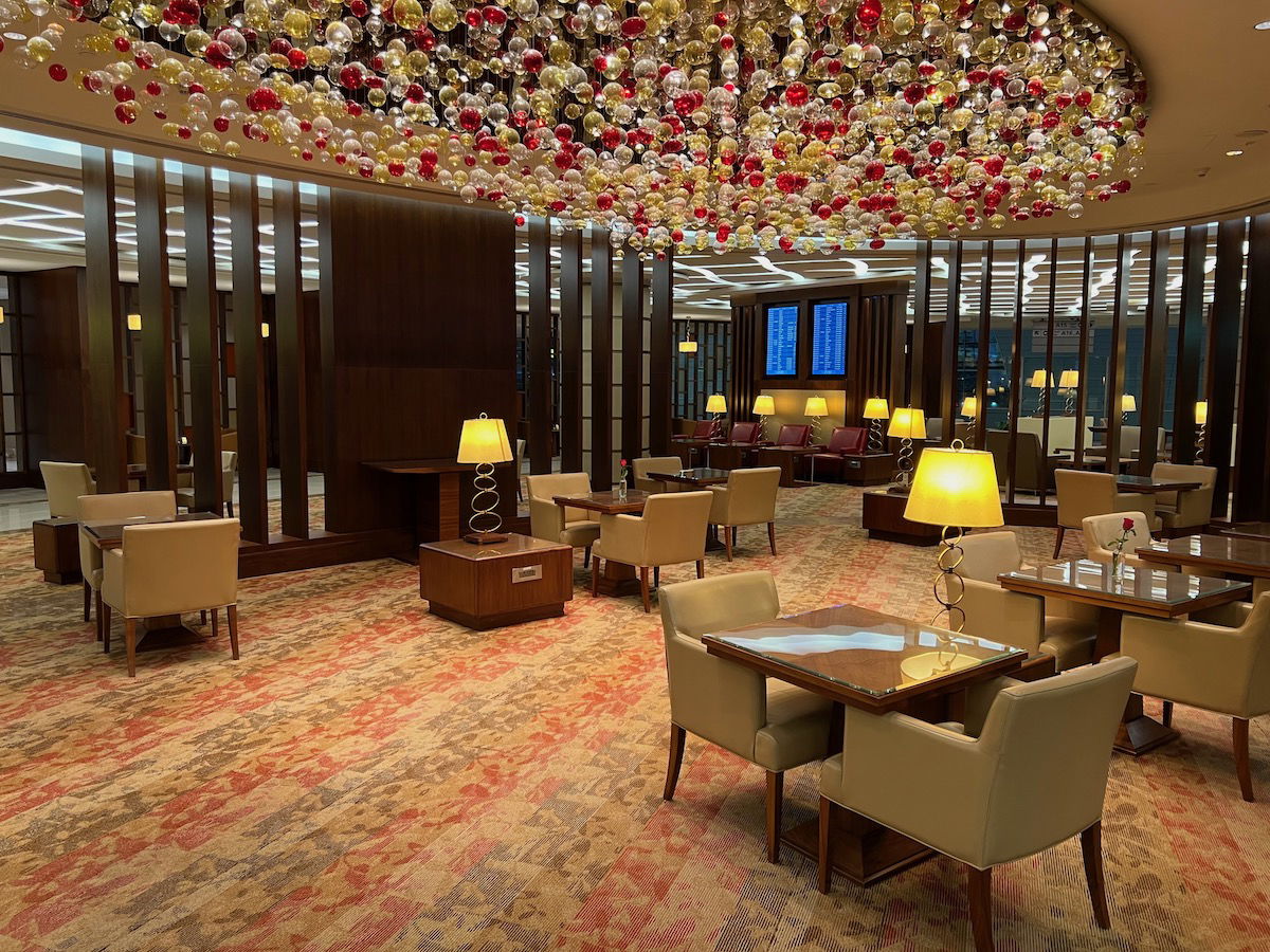 Buy Emirates Lounge Access Here s How Much It Costs One Mile At A Time