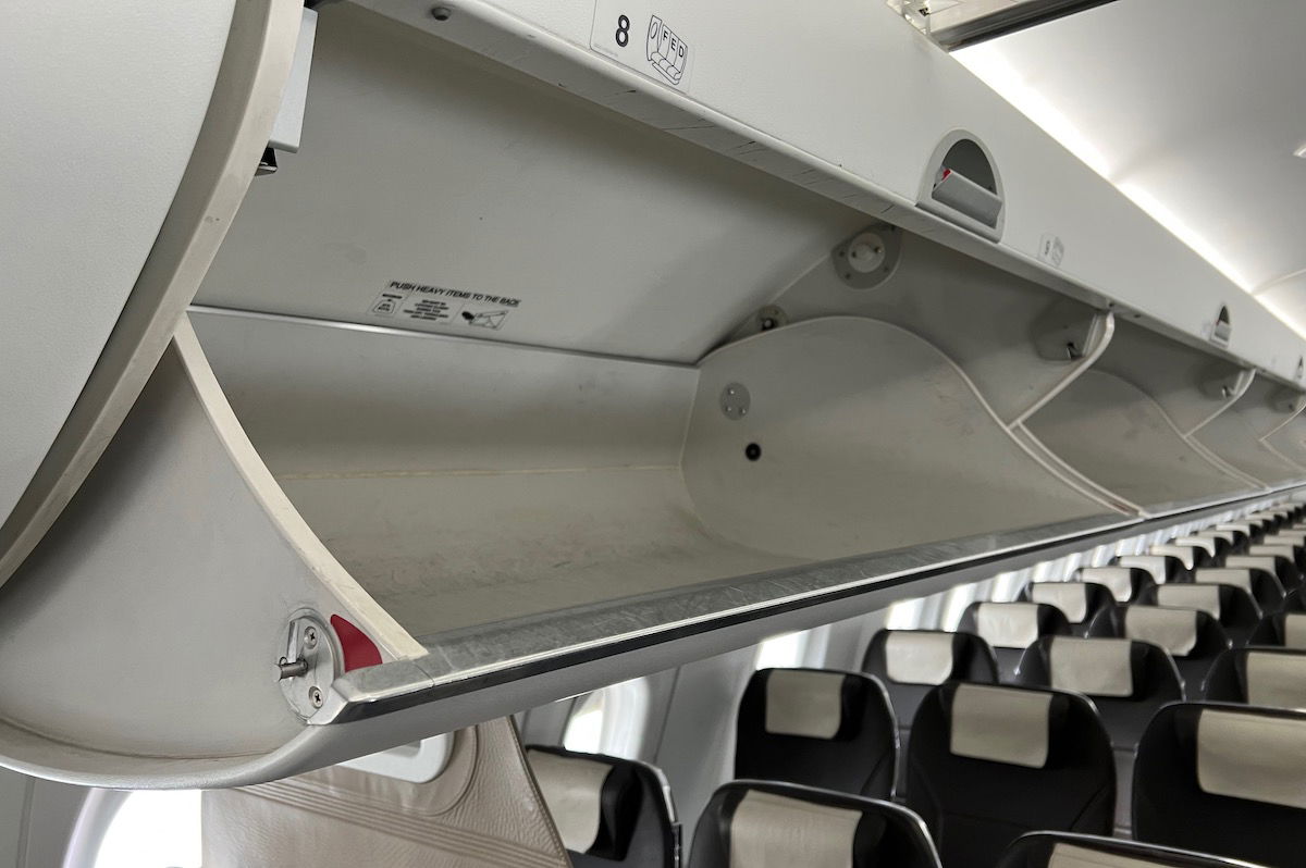 Review Swiss A220 Business Class Gva Fra Laptrinhx News 2465