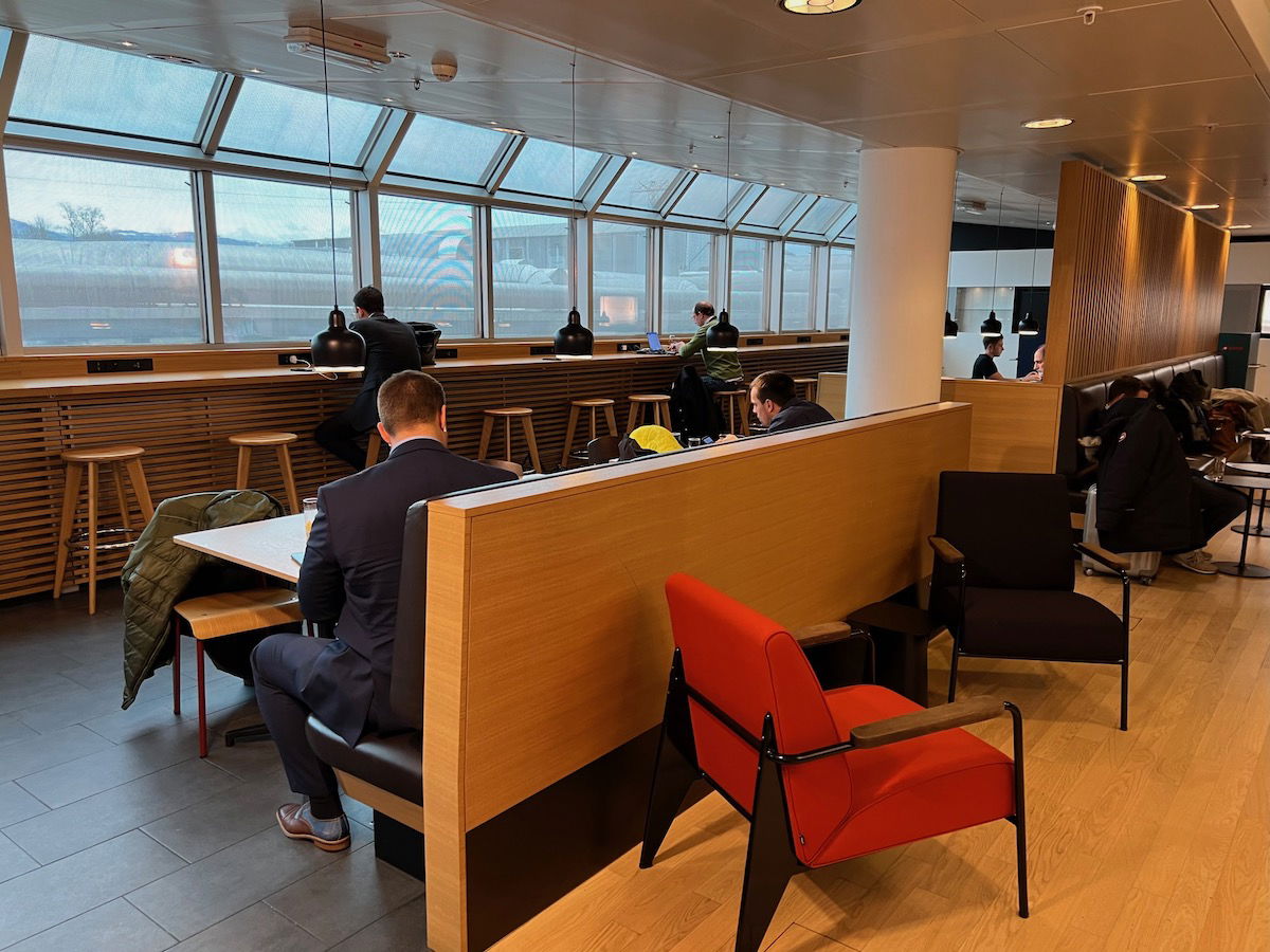 Review: SWISS Senator Lounge Geneva Airport (GVA)