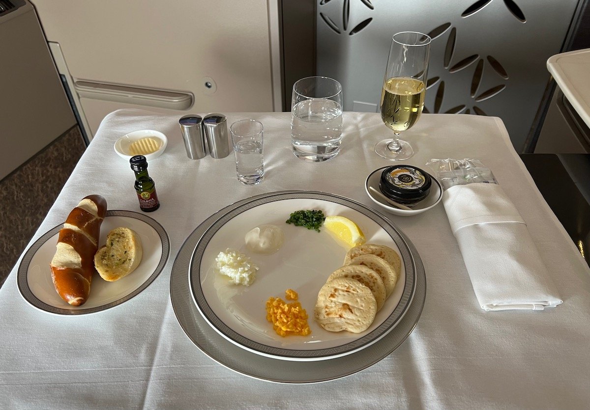 Singapore Airlines Drops Dom Perignon Champagne