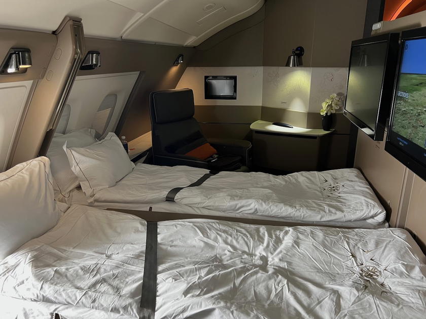 Singapore Airlines Suites cabin configured with a double bed