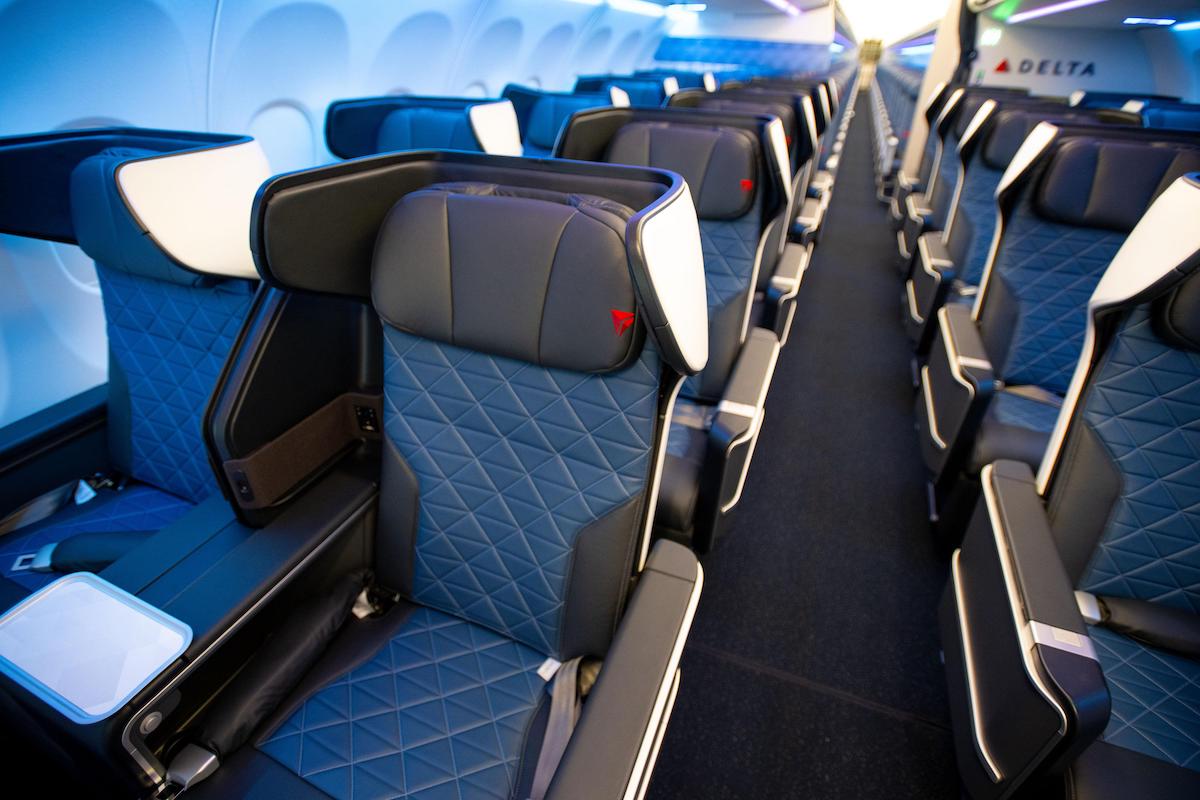 Delta Updating Boeing 737-800 Cabins With New Seats