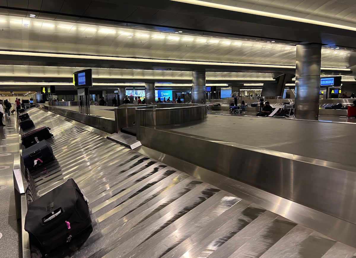 frontier airlines baggage claim