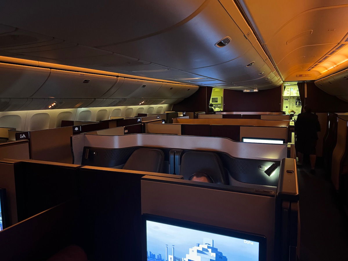 Review: Qatar Airways Qsuites Business Class 777 (DOH-DFW ...