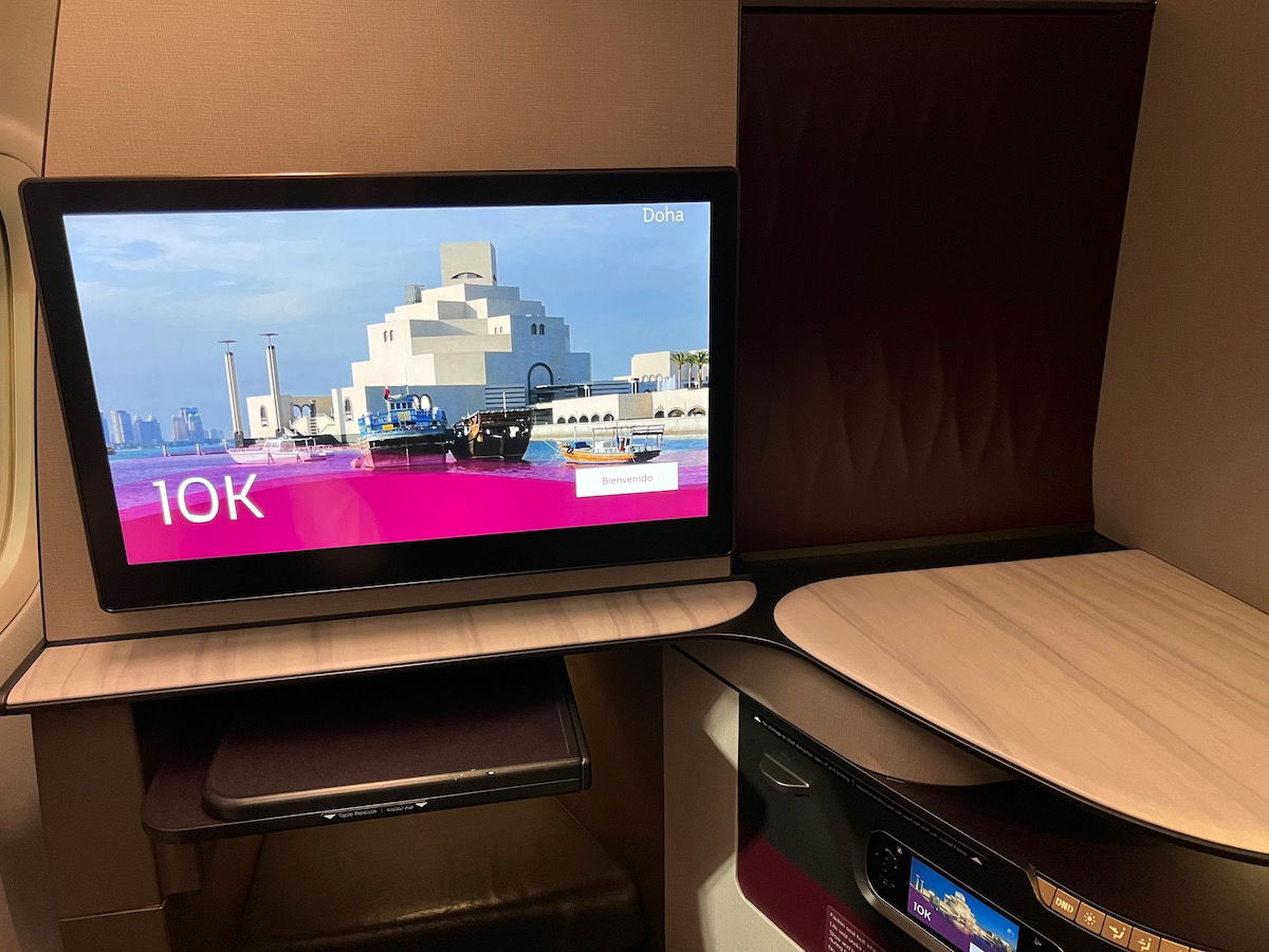 TV  Qatar Airways