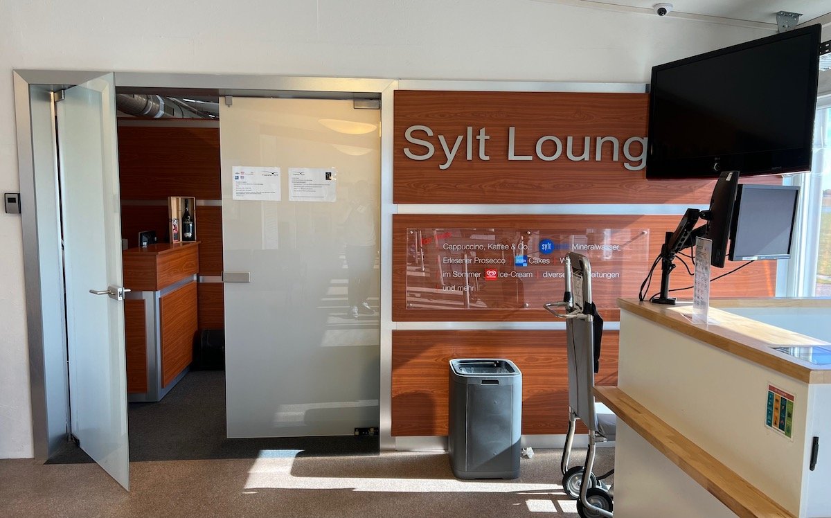 Review: Sylt Airport Lounge (GWT) Sylt Airport Lounge 13