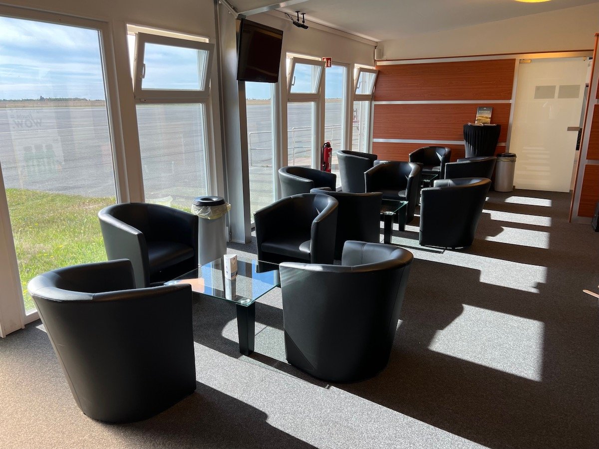 Review: Sylt Airport Lounge (GWT) Sylt Airport Lounge 18