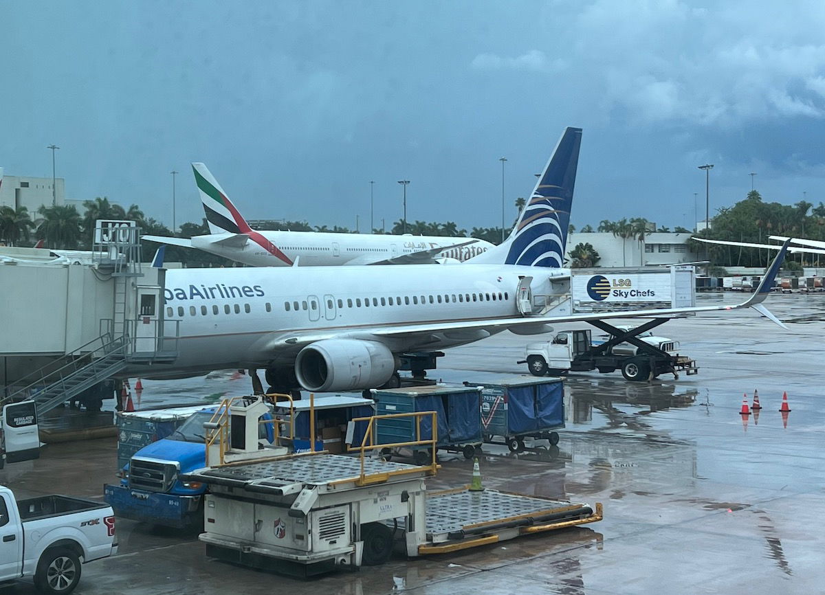 Review: Copa Airlines PTY - SJO (Boeing 737-800) - Paliparan