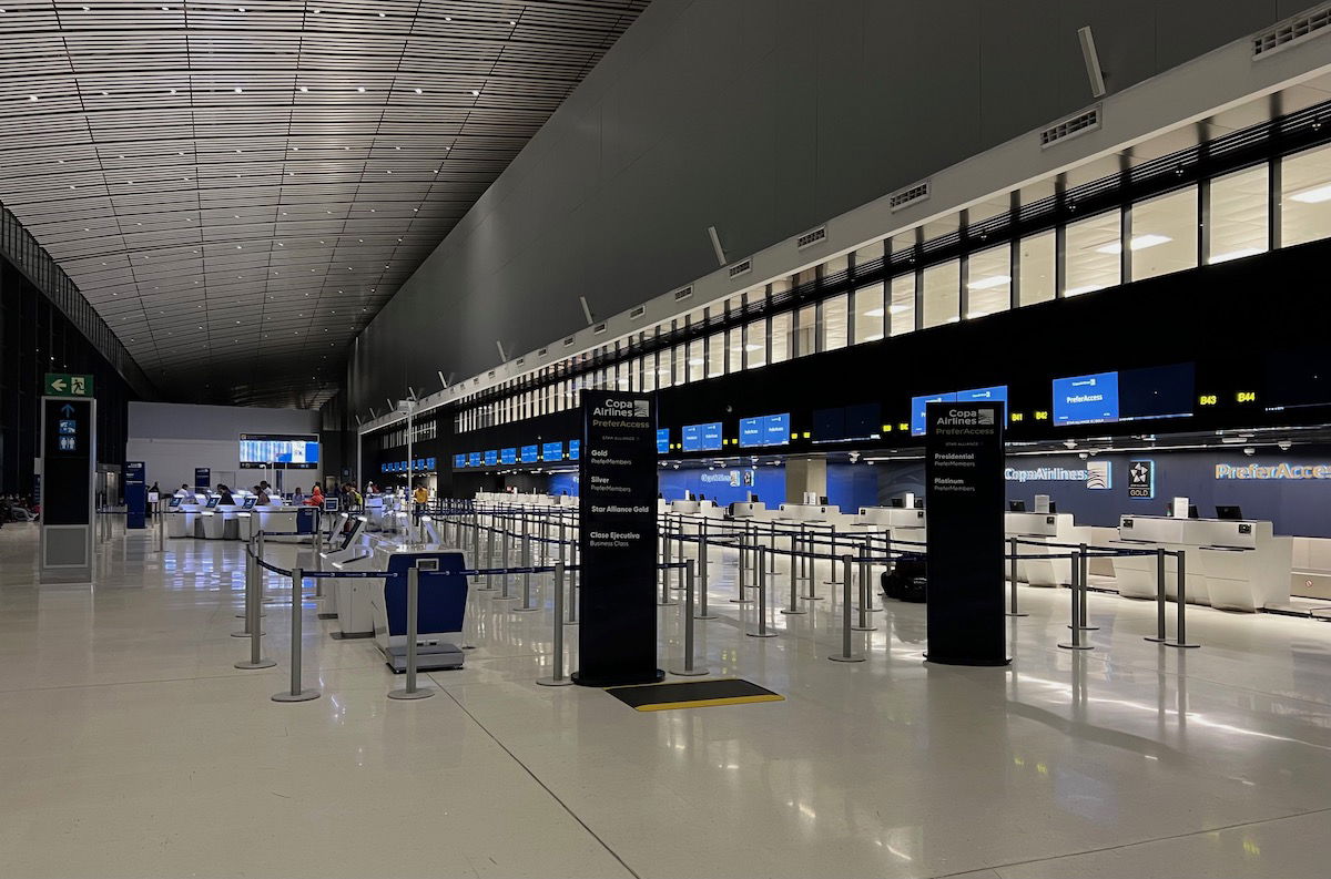 Review: Copa Club Panama Airport Terminal 2 - One Mile at a Time