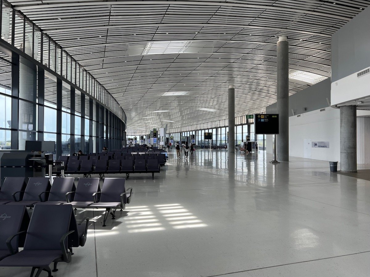 Panama Airport Terminal 2 31 