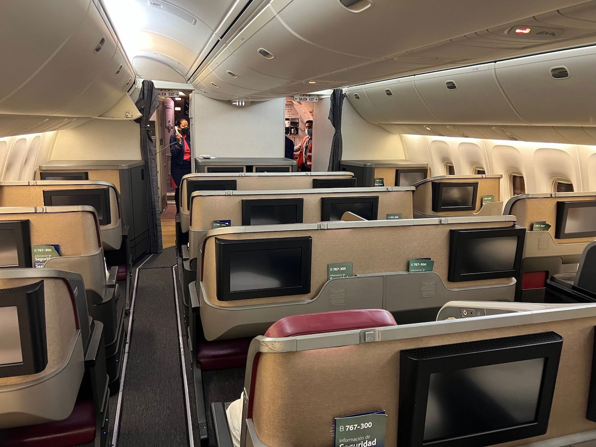 Review: LATAM Business Class 767 (LIM-MIA) - One Mile at a Time