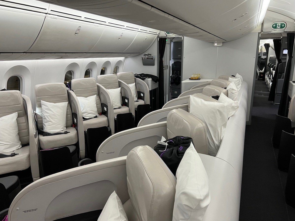 Review Air New Zealand Business Class 787 9 AKL LAX One Mile At A Time