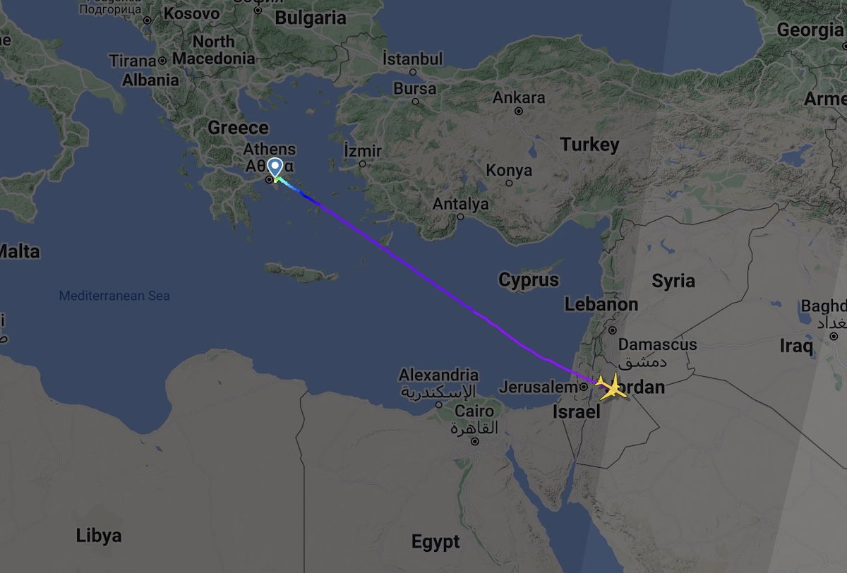 US Bound Emirates 777 Diverts Over Terror Threat One Mile at a Time