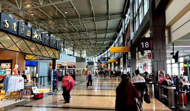 Airport Minimum Connection Times: What Are They?