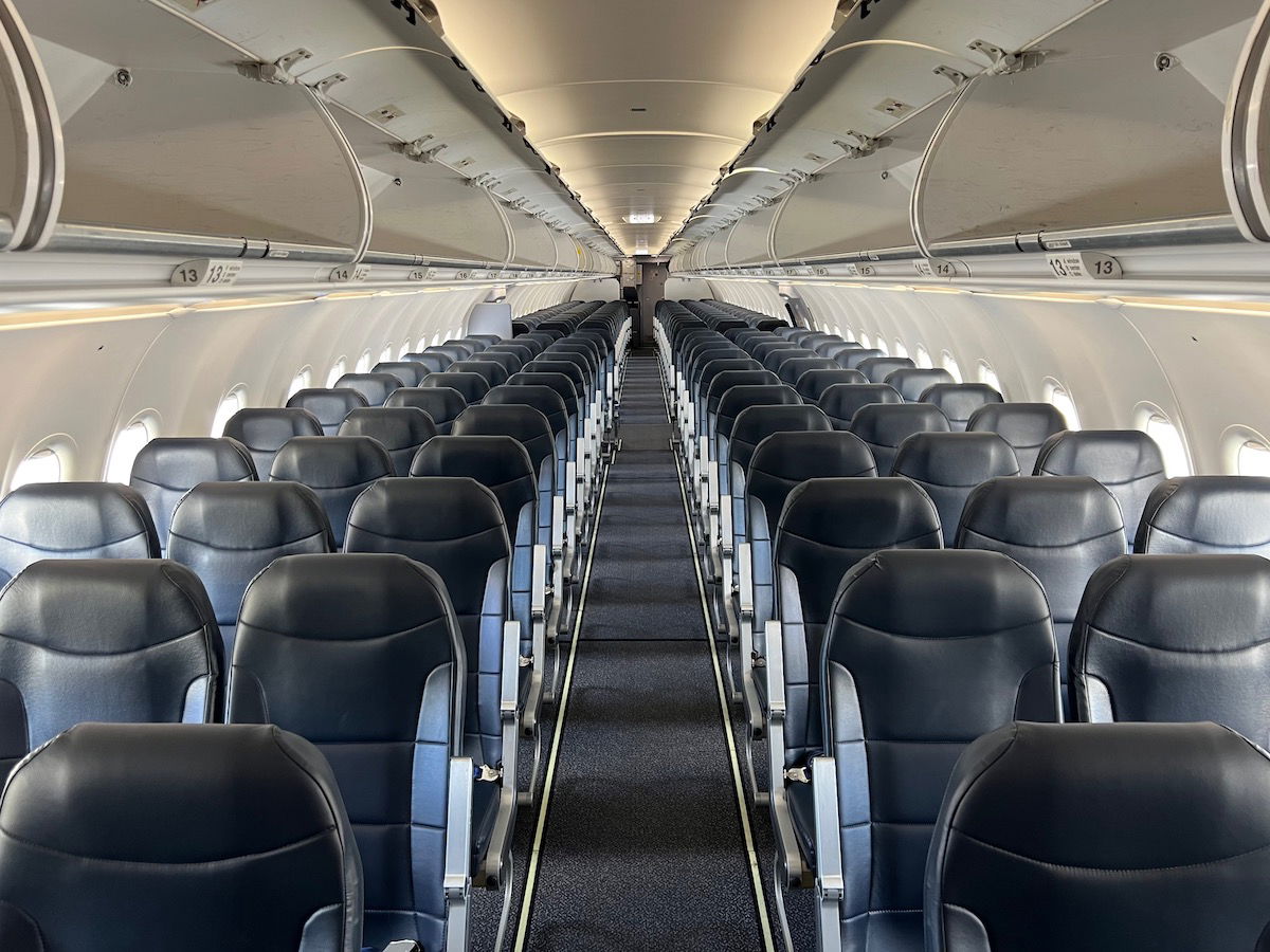 spirit airlines interior