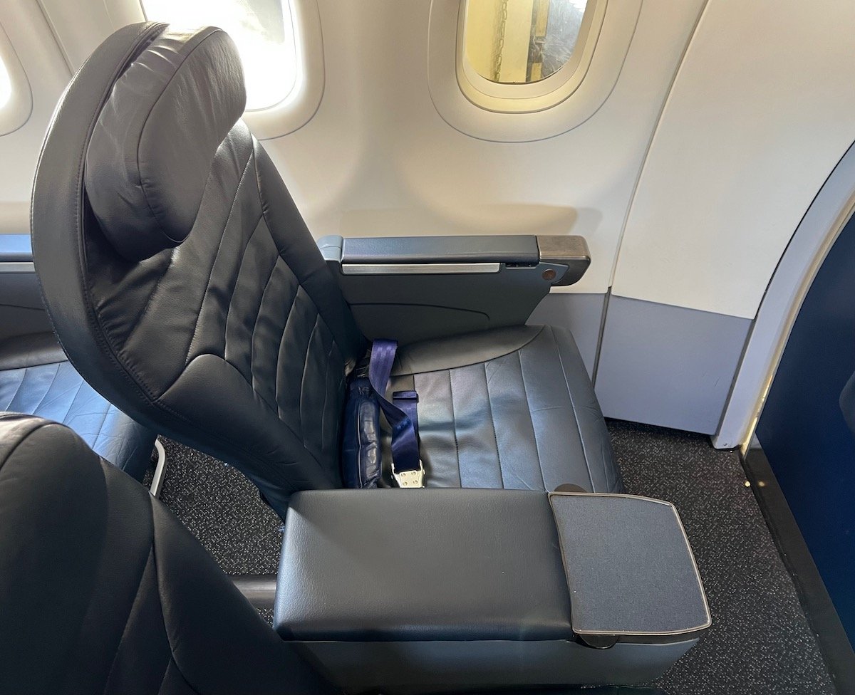 Review Spirit Airlines A321 Big Front Seat Fll Aus One Mile At A Time
