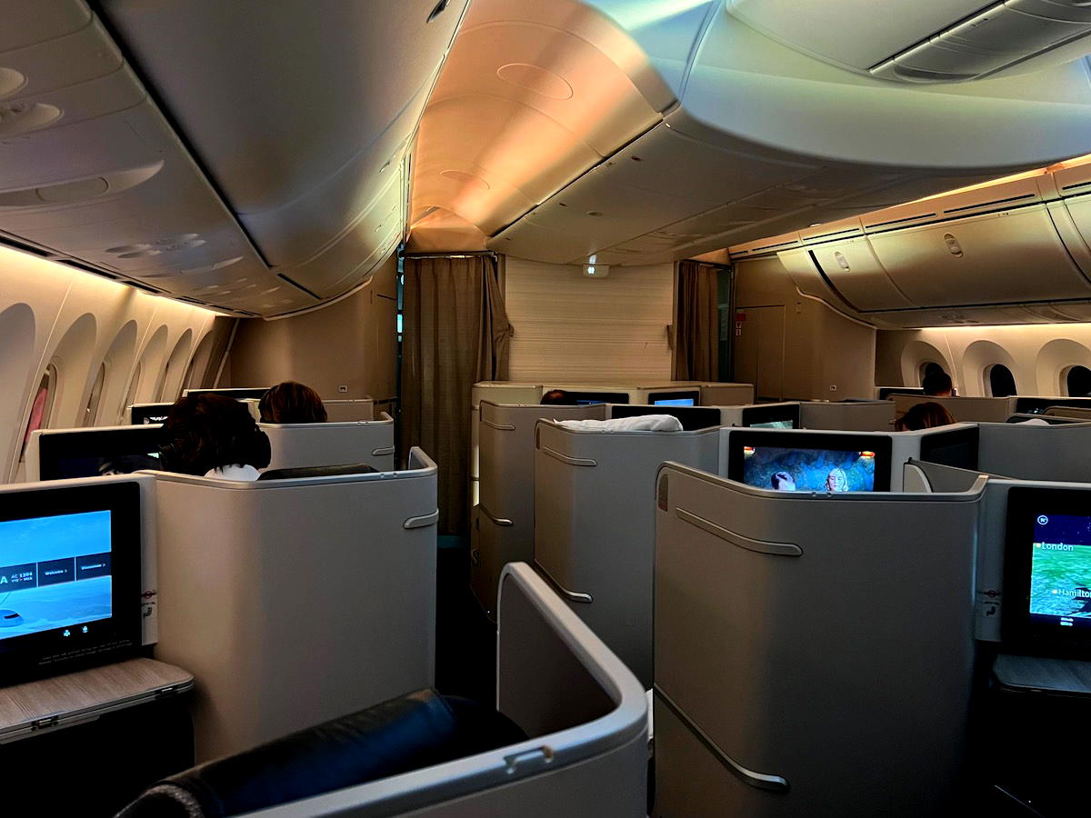 Air Canada 787 Business Class: An Astonishingly Good Flight