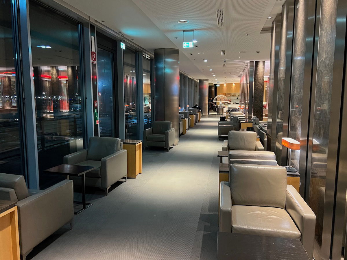 Review Air Canada Maple Leaf Lounge Frankfurt FRA One Mile At A Time   Air Canada Lounge Frankfurt 17 